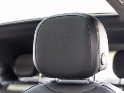 2026 Porsche Cayenne Coupe Base