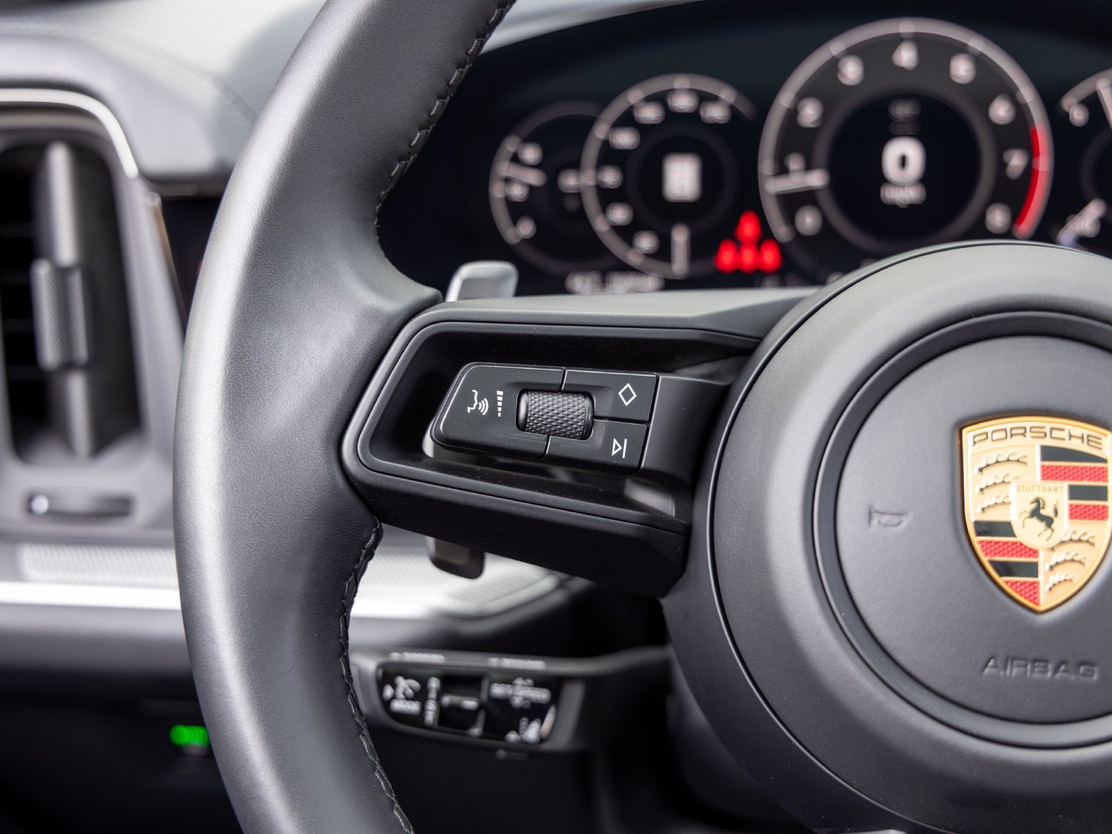 2026 Porsche Cayenne Coupe Base