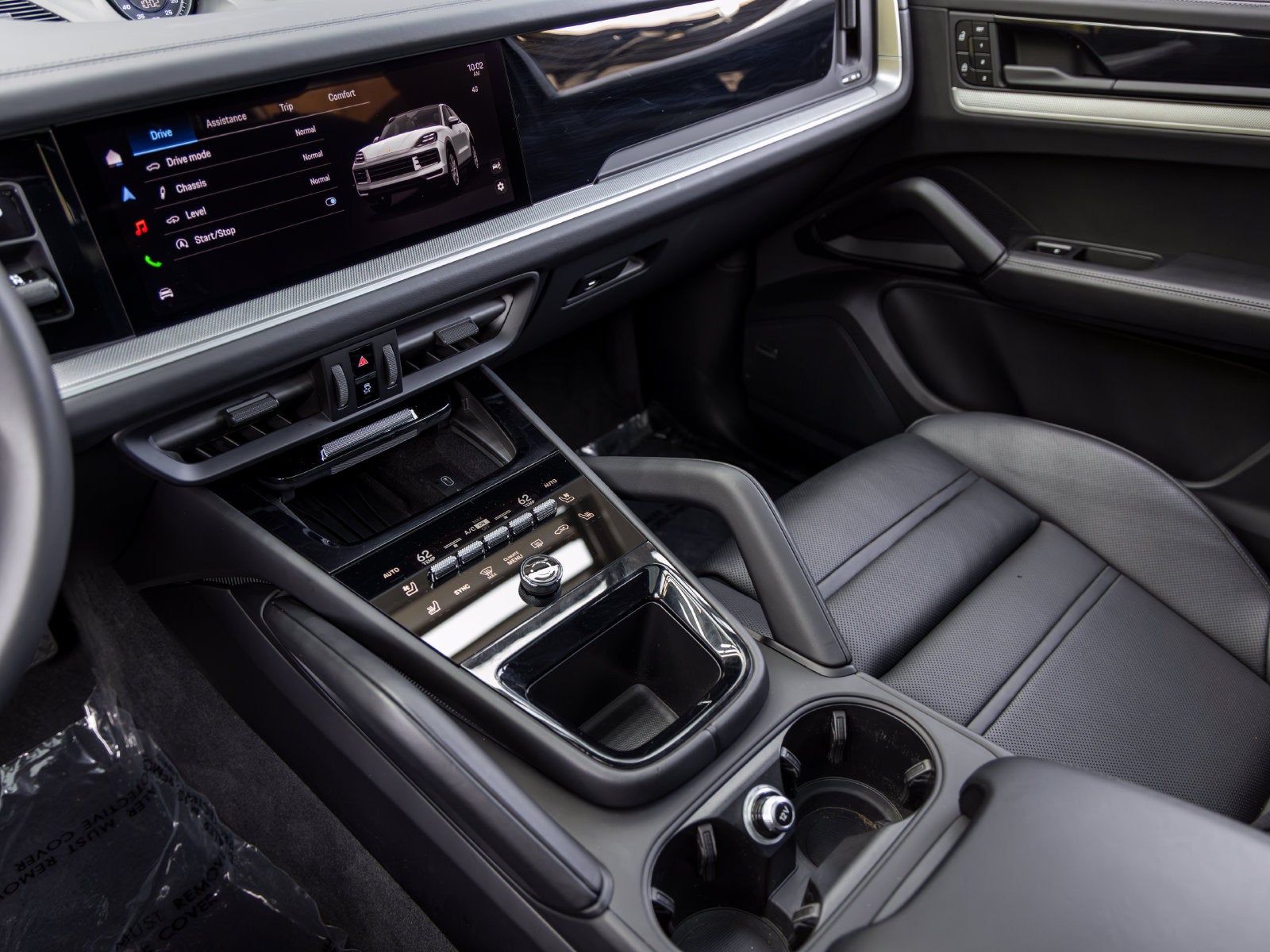2026 Porsche Cayenne Coupe Base
