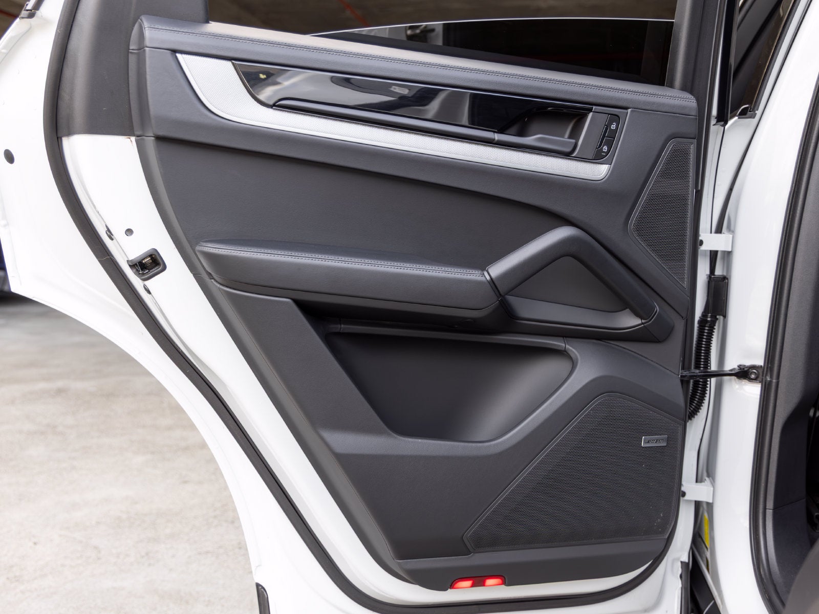 2026 Porsche Cayenne Coupe Base