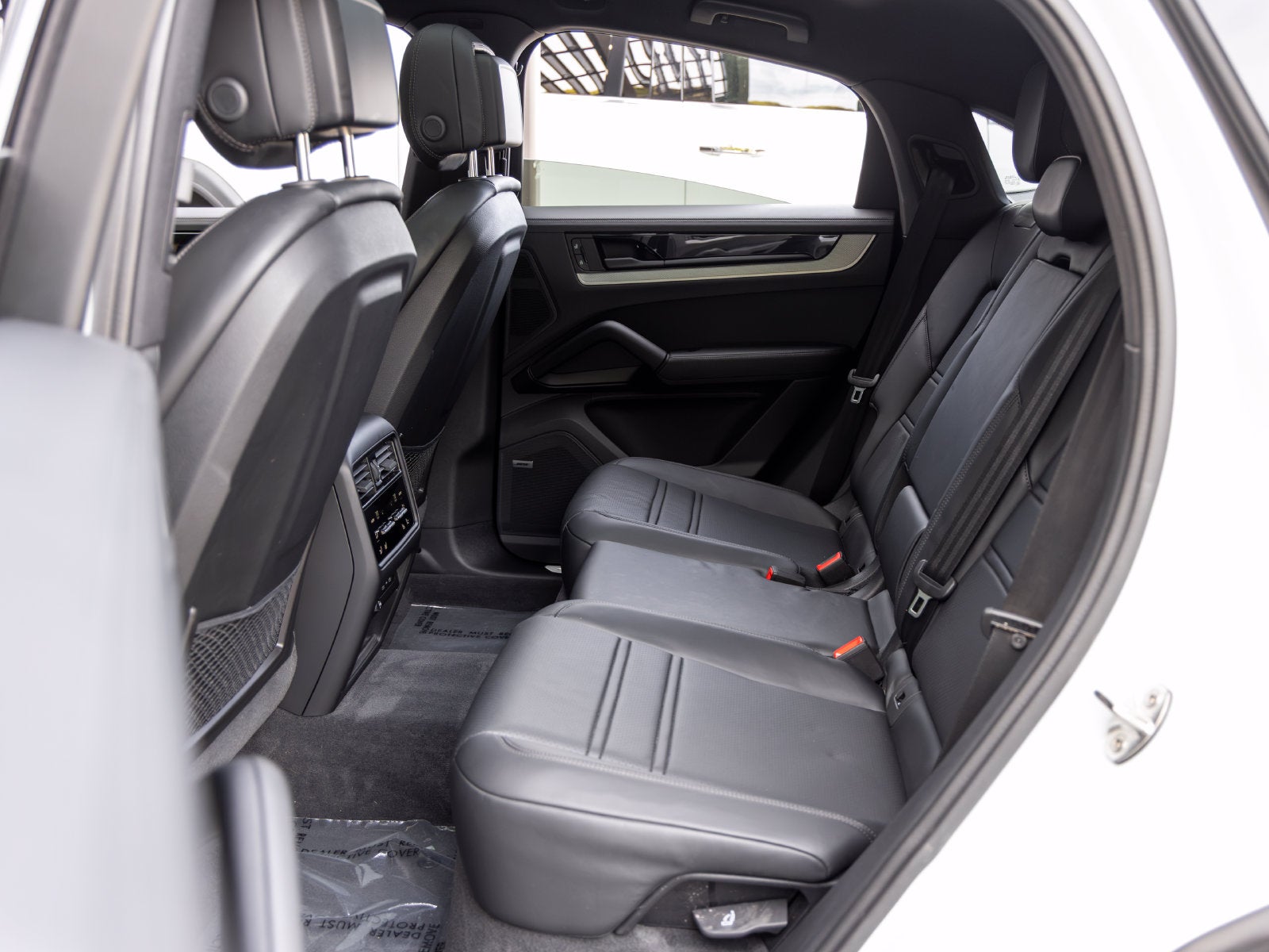 2026 Porsche Cayenne Coupe Base