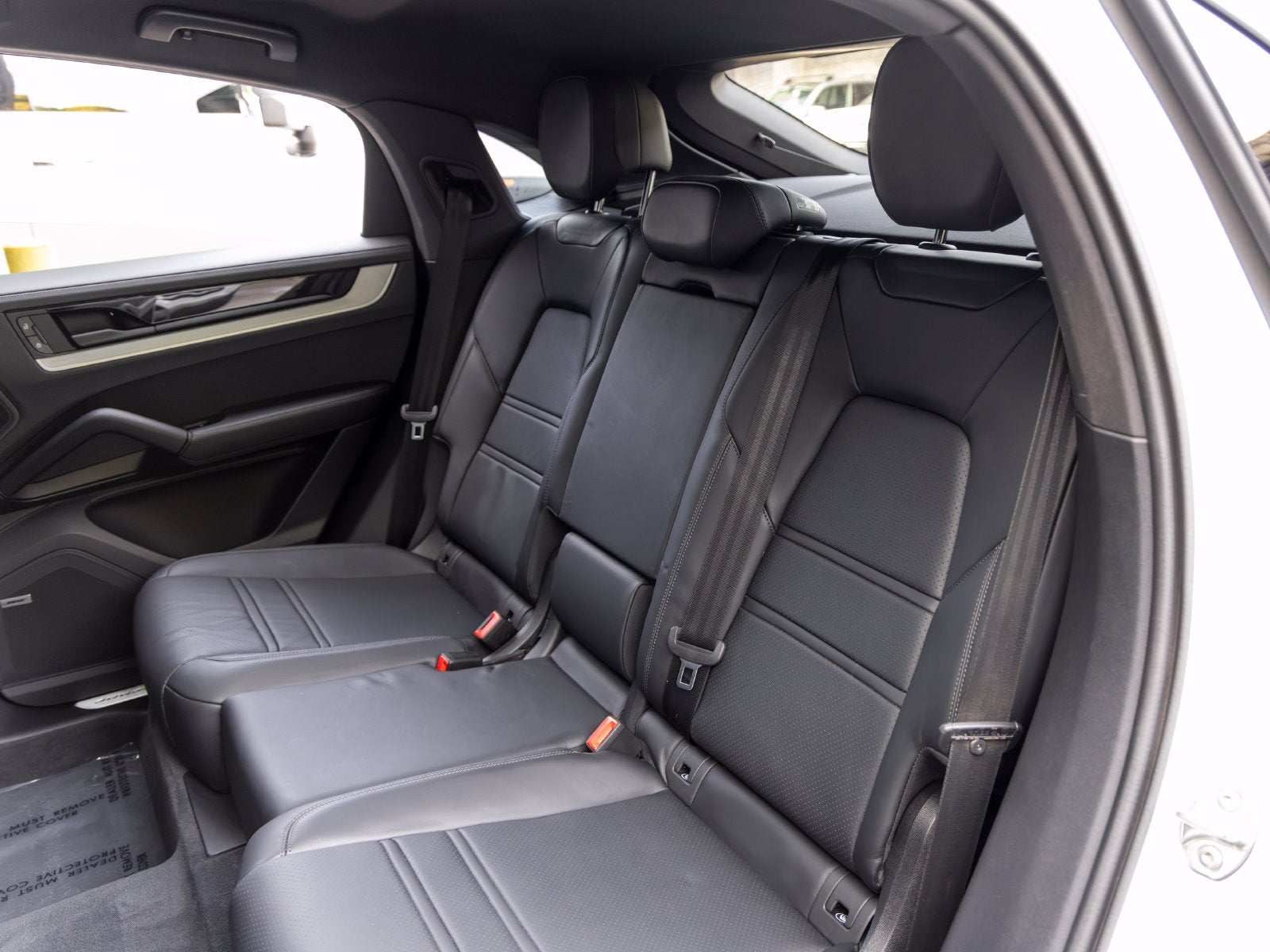 2026 Porsche Cayenne Coupe Base