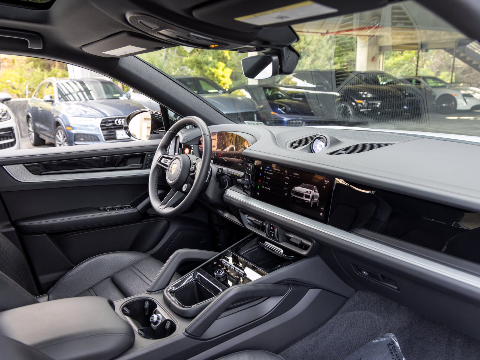 2026 Porsche Cayenne Coupe Base