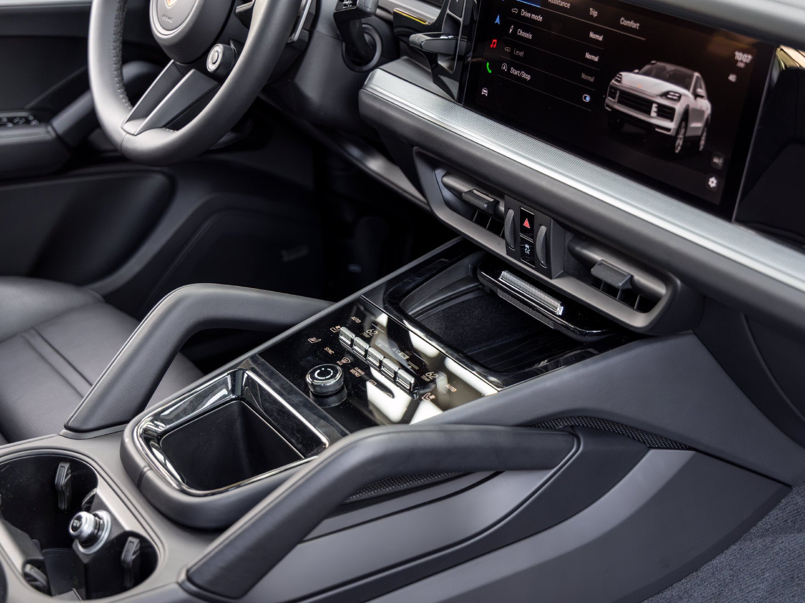 2026 Porsche Cayenne Coupe Base