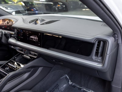 2026 Porsche Cayenne Coupe Base