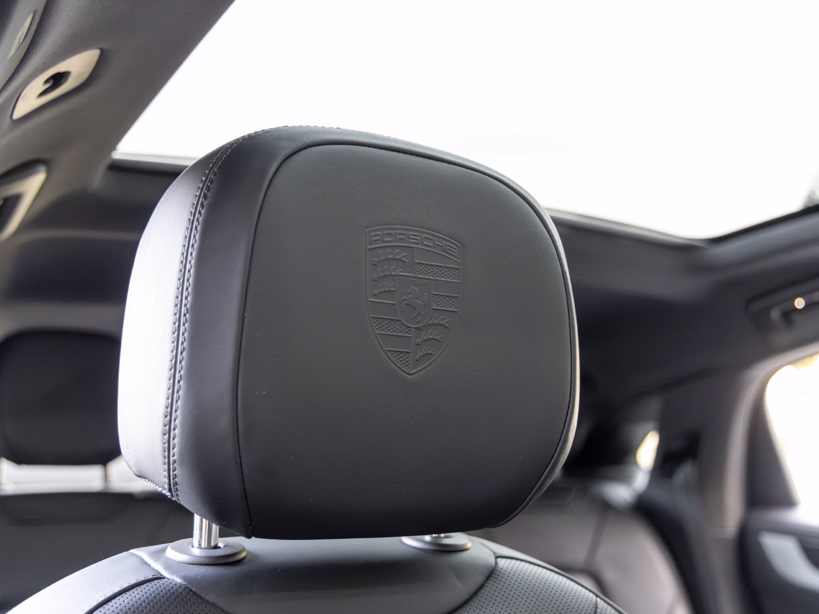 2026 Porsche Cayenne Coupe Base
