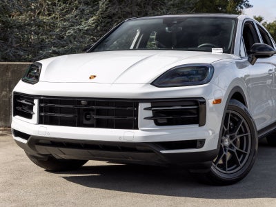 2026 Porsche Cayenne Coupe Base