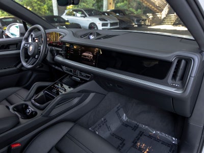 2026 Porsche Cayenne Coupe