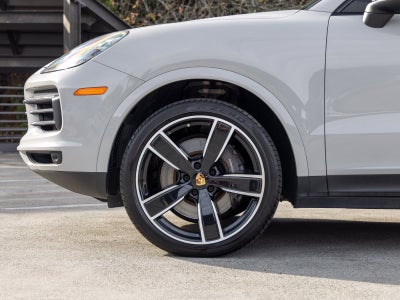 2022 Porsche Cayenne Cayenne Coupe Platinum Edition