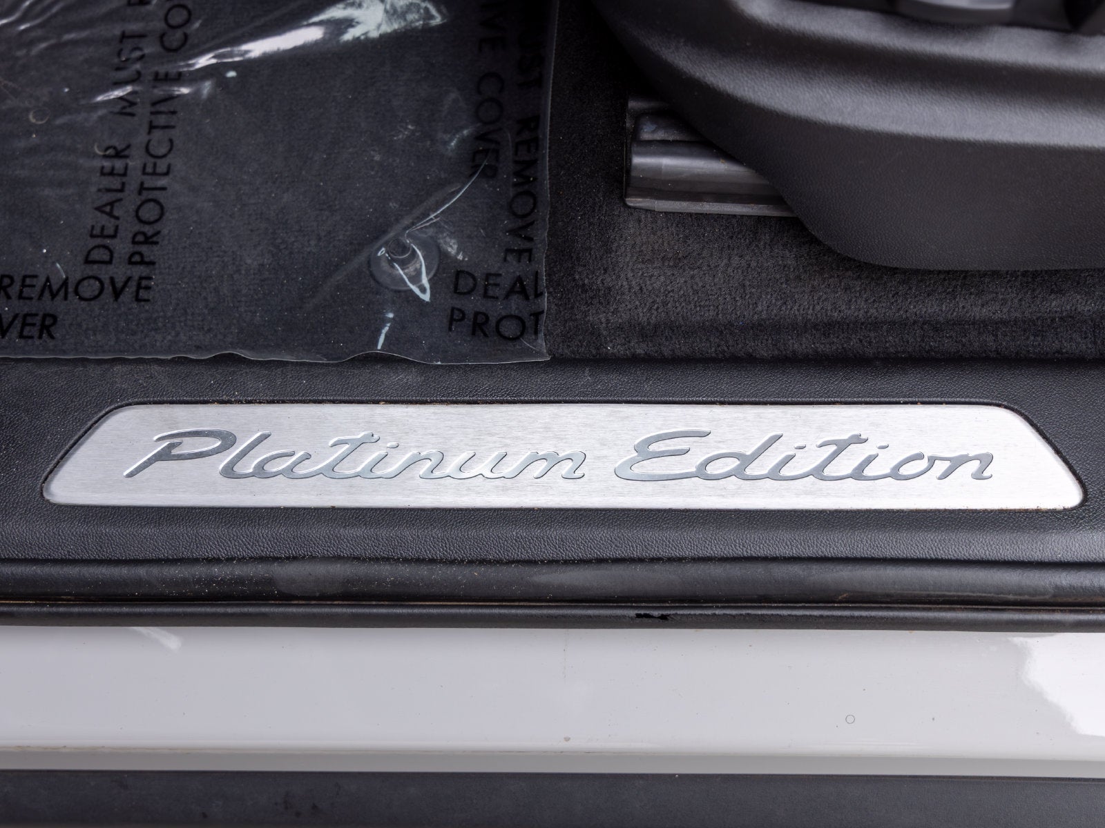2022 Porsche Cayenne Cayenne Coupe Platinum Edition