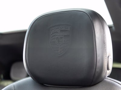 2022 Porsche Cayenne Cayenne Coupe Platinum Edition