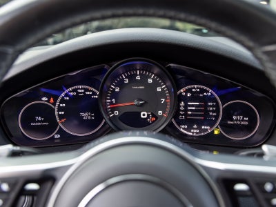 2022 Porsche Cayenne Cayenne Coupe Platinum Edition