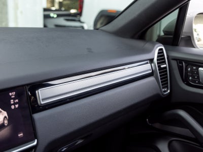 2022 Porsche Cayenne Cayenne Coupe Platinum Edition