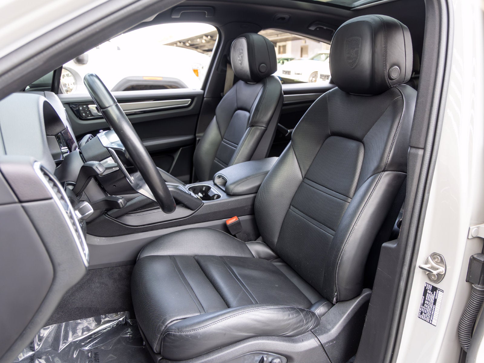 2022 Porsche Cayenne Cayenne Coupe Platinum Edition