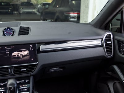 2022 Porsche Cayenne Cayenne Coupe Platinum Edition