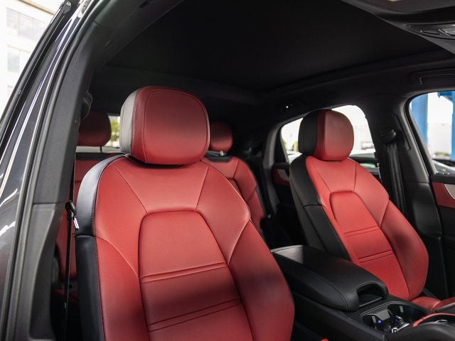 2025 Porsche Cayenne Coupe Base