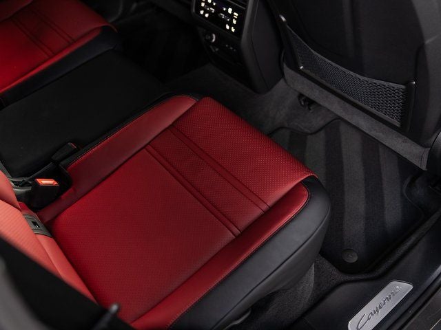 2025 Porsche Cayenne Coupe Base