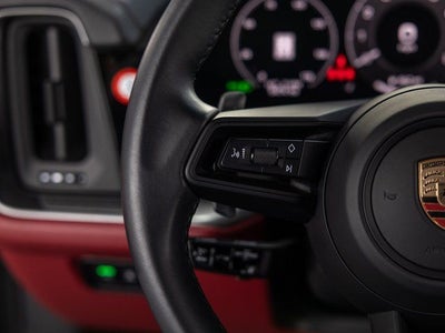 2025 Porsche Cayenne Coupe Base