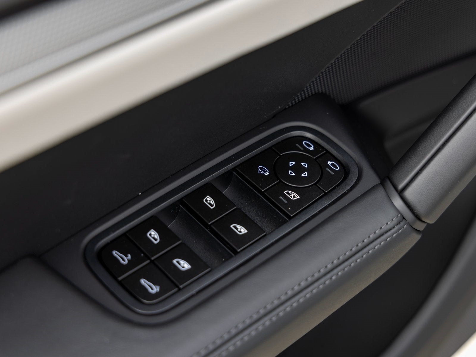 2025 Porsche Cayenne Cayenne Coupe