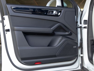 2021 Porsche Cayenne Cayenne Coupe