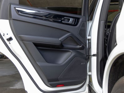 2021 Porsche Cayenne Cayenne Coupe