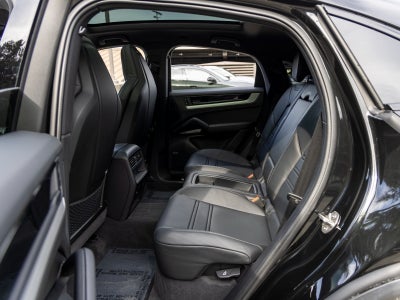 2025 Porsche Cayenne Cayenne Coupe