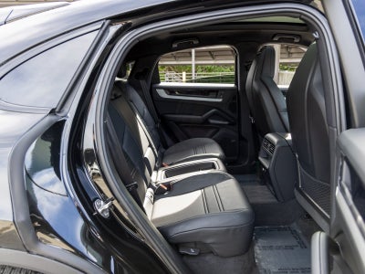 2025 Porsche Cayenne Cayenne Coupe