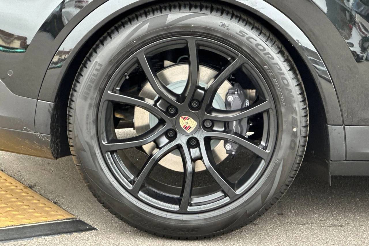 2026 Porsche Cayenne Cayenne Coupe