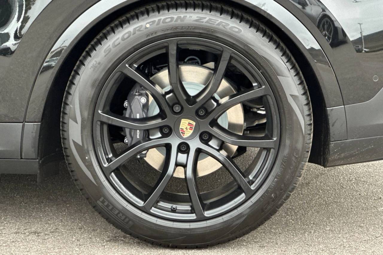 2026 Porsche Cayenne Cayenne Coupe