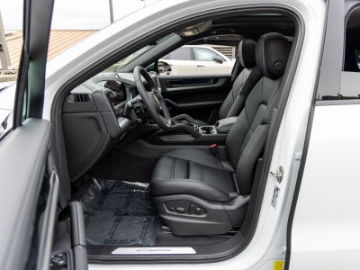 2026 Porsche Cayenne Cayenne Coupe