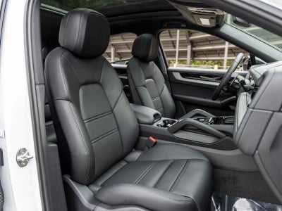 2026 Porsche Cayenne Cayenne Coupe