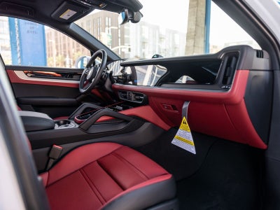 2026 Porsche Cayenne Cayenne Coupe