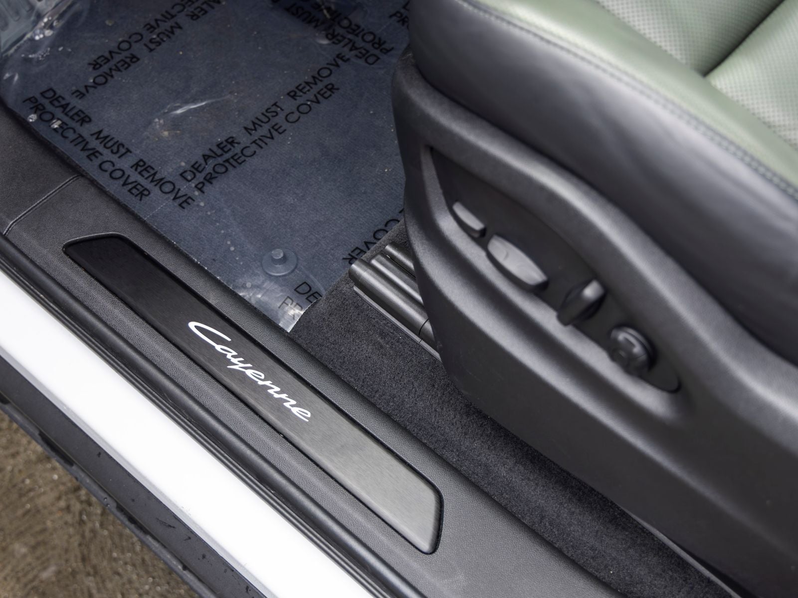 2024 Porsche Cayenne Coupe