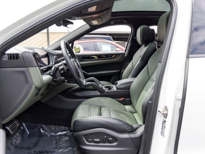 2024 Porsche Cayenne Coupe