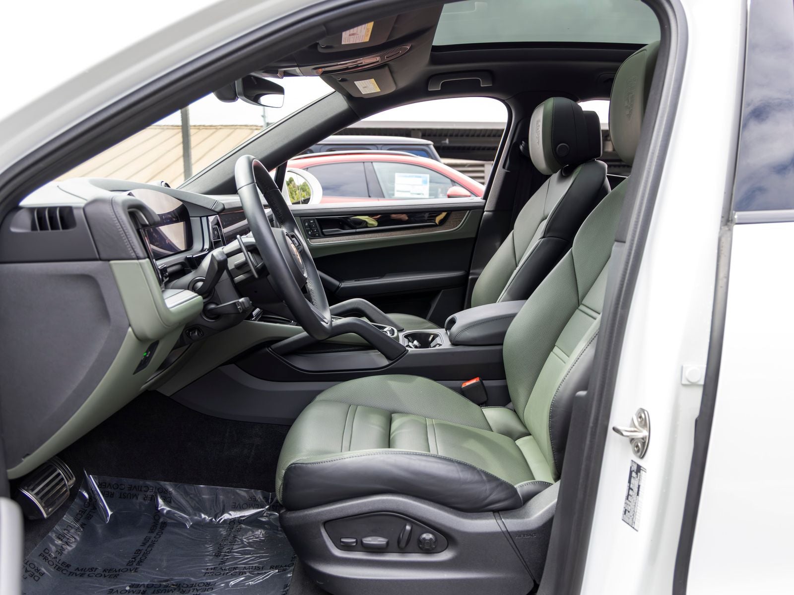 2024 Porsche Cayenne Coupe