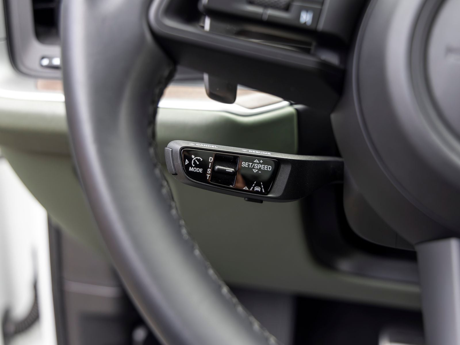 2024 Porsche Cayenne Coupe