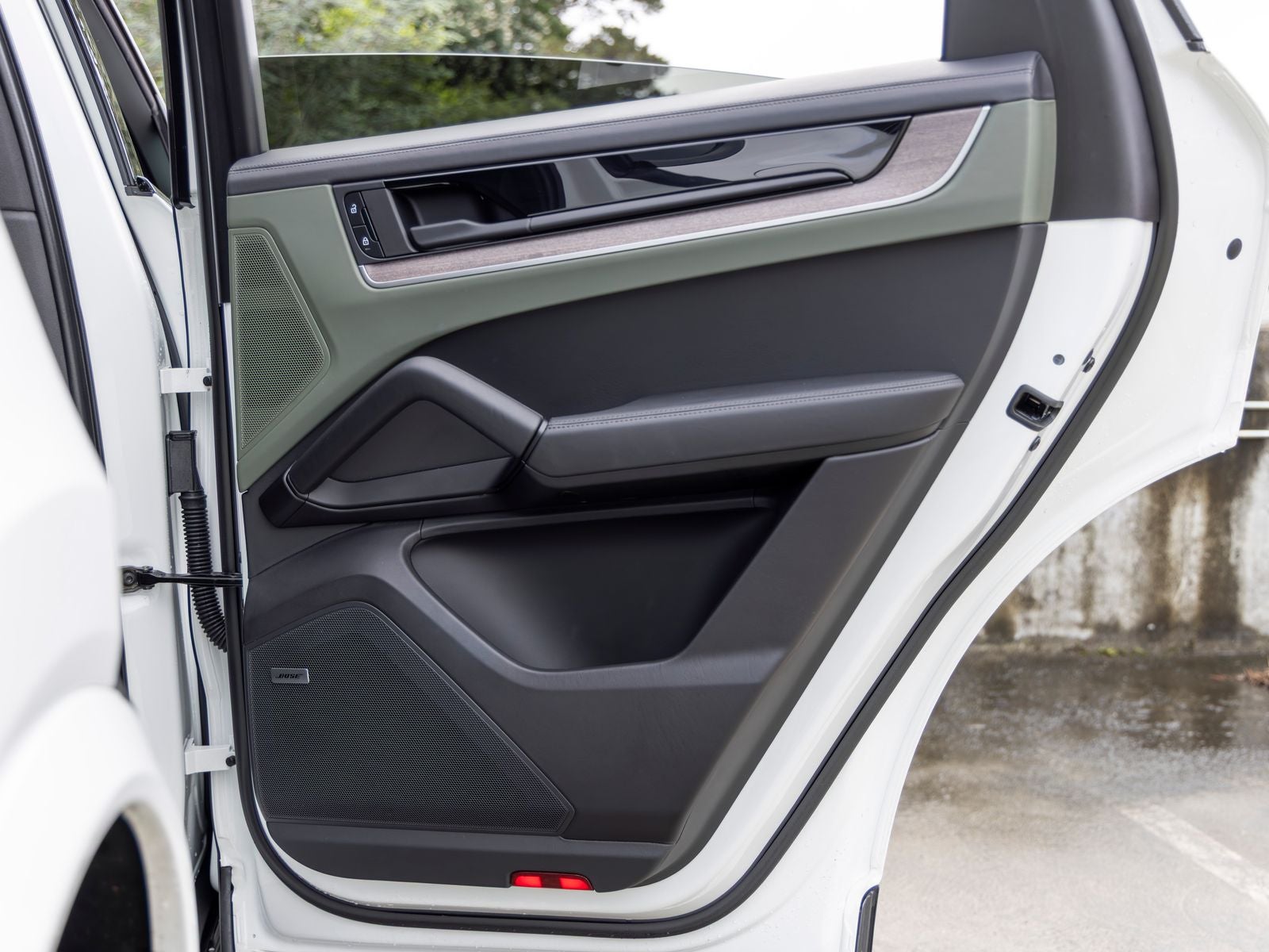 2024 Porsche Cayenne Coupe