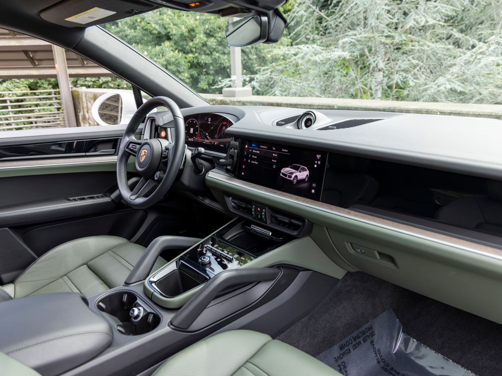 2024 Porsche Cayenne Coupe