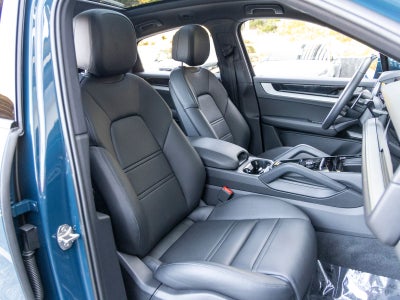 2026 Porsche Cayenne Cayenne Coupe