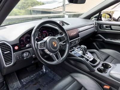 2023 Porsche Cayenne Cayenne Coupe Platinum Edition