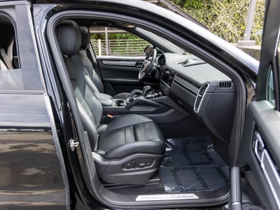 2023 Porsche Cayenne Cayenne Coupe Platinum Edition
