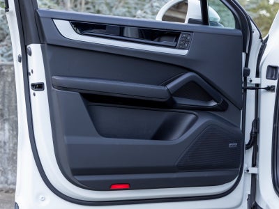 2025 Porsche Cayenne Cayenne Coupe