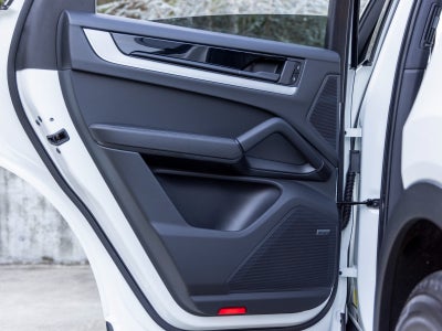 2025 Porsche Cayenne Cayenne Coupe