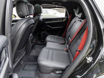 2026 Porsche Cayenne Cayenne Coupe