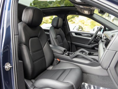 2026 Porsche Cayenne Cayenne Coupe