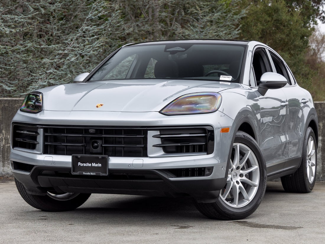 2026 Porsche Cayenne Coupe — photo 1 of 58