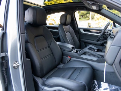 2026 Porsche Cayenne Cayenne Coupe