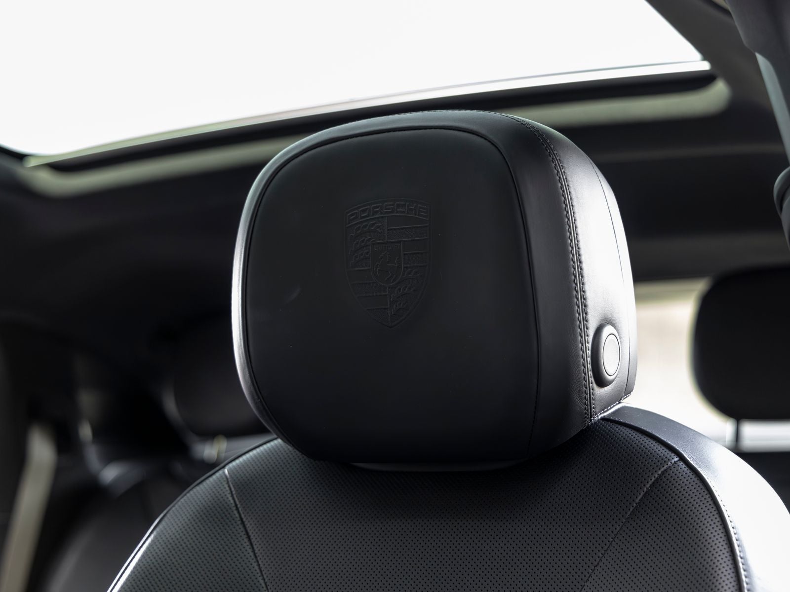 2022 Porsche Cayenne Coupe S