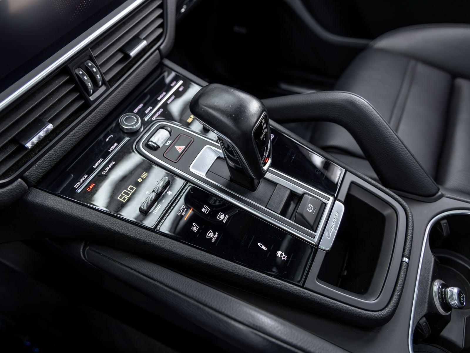 2022 Porsche Cayenne Coupe S