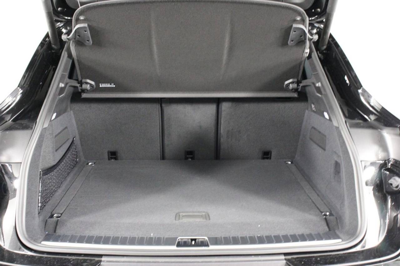 2026 Porsche Cayenne E-Hybrid Coupe